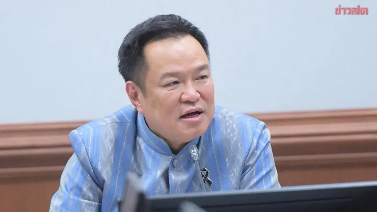 PM Vows Crackdown on Local Exam Fraud, Blacklist Cheaters