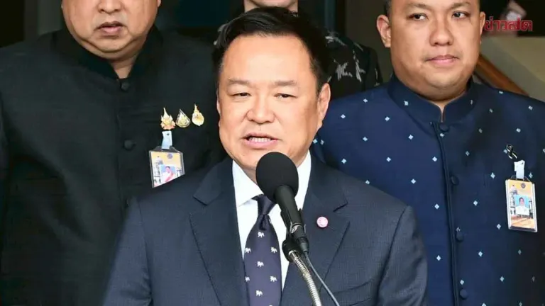 PM Plans To Suspend Pay For 5,000 Over Exam Fraud