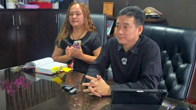 Ratsada Mayor Sues Facebook Pages Over Defamation