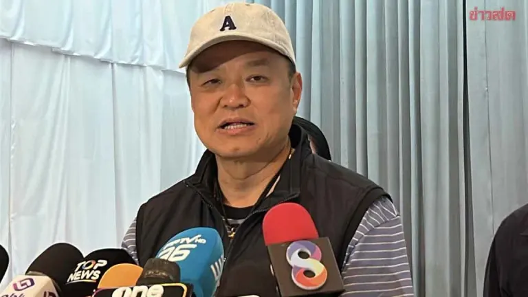 Anutin Meets with Business Leaders, Open to Proposals for Building a Stronger Economy