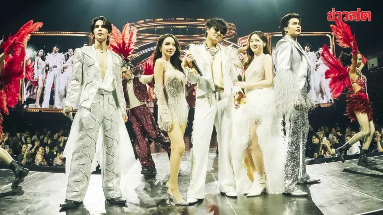 Five Top Thai Singers Unite For Historic Club 30 Concert