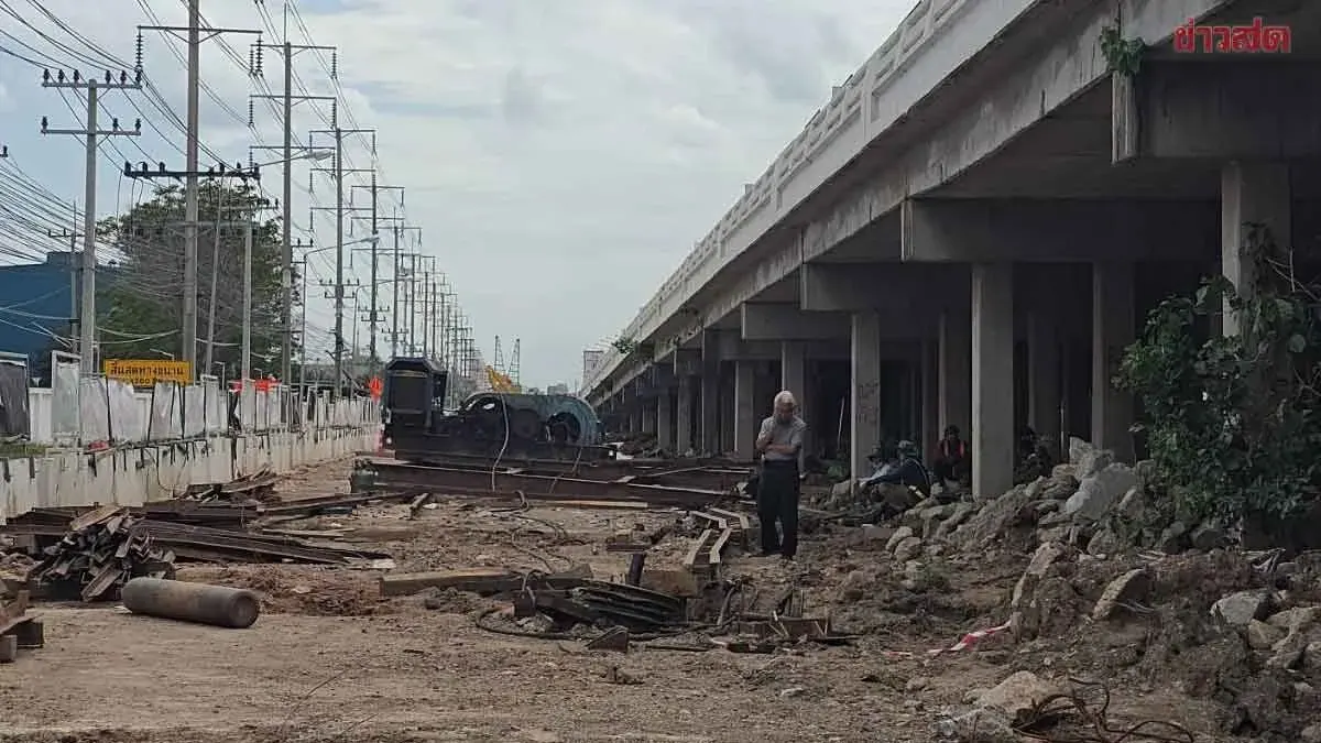 Crane Collapse Kills Worker On Rama II Road