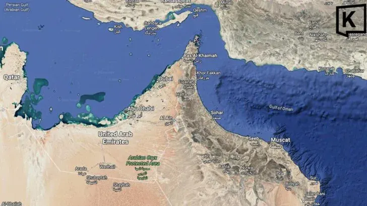 Iran warns off US warships in Strait of Hormuz