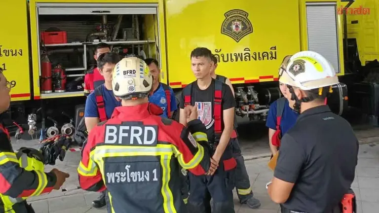 Fire Department on Alert Over Oil Leak in Bangkok Drain