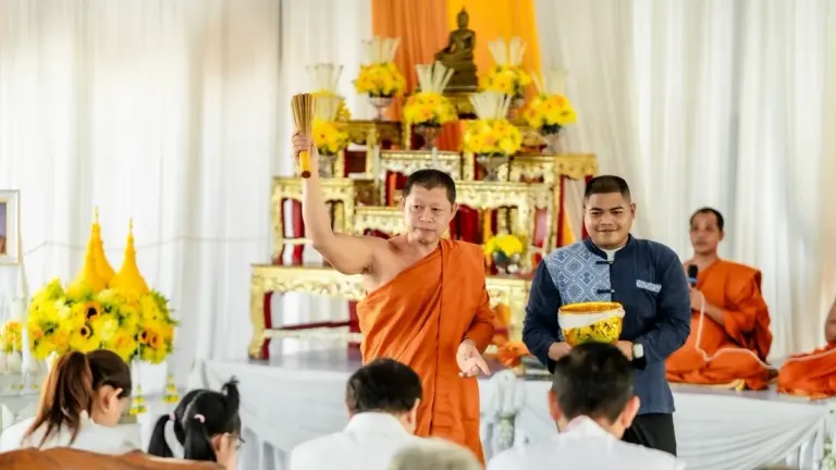 Wang Ree Boon Lert Temple Plans Historic Umbrella Ceremony