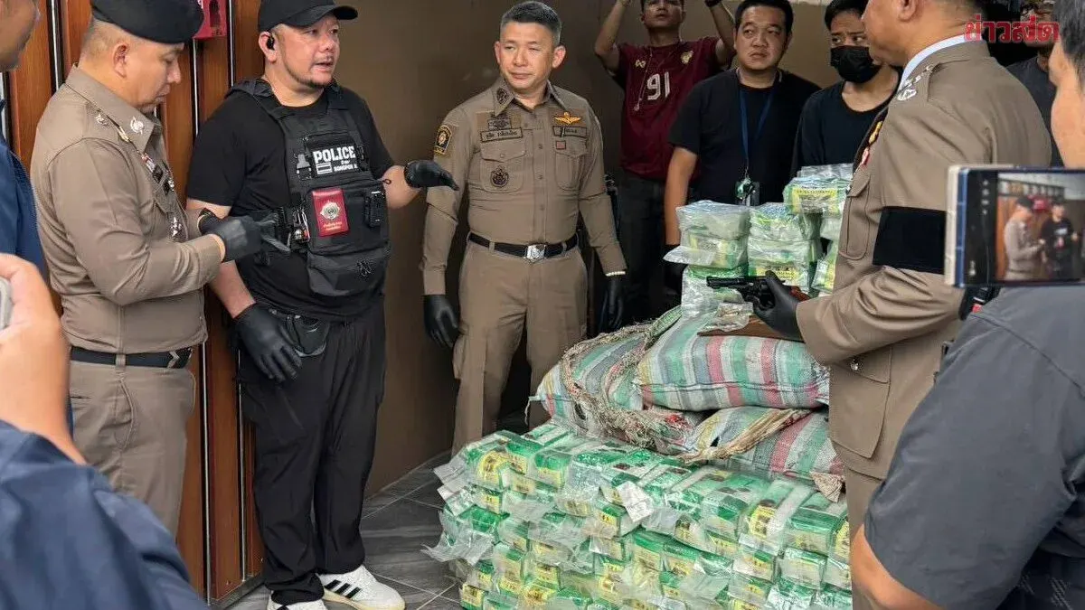 Bangkok Police Bust 315kg Ice Drug Cache at Don Muang House