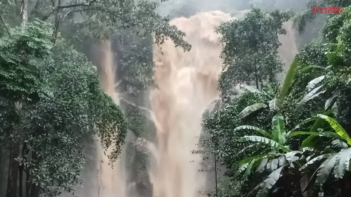 Heavy Rain Shuts Two Chiang Mai Parks Temporarily