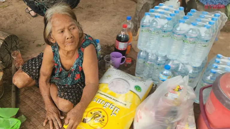 Community Rallies to Help 67-Year-Old Woman Stripped of Poverty Aid
