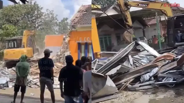 Love Falls Apart, House Falls Down! Divorcing Couple Tears Down Home They Built Together