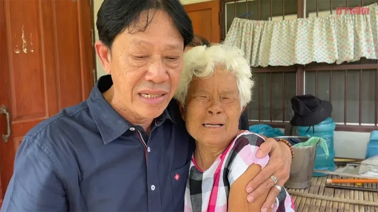 Officials Rush to Help 77-Year-Old Woman Denied Poor Welfare Card
