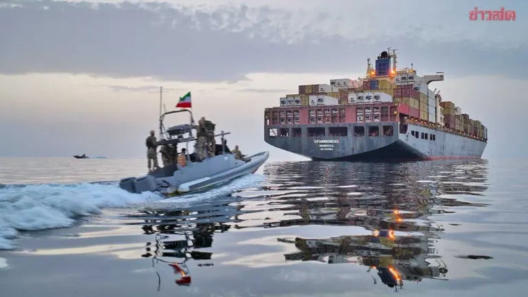 Iran Grants Russia Exemption from Strait of Hormuz Transit Fees