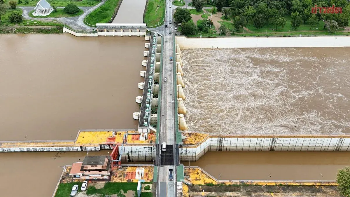 Mae Klong Flood Worsens, Evacuation Urged as Water Rises