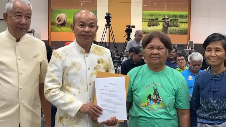 Civil Society Submits Letter Opposing Phu Ngoy Dam Construction Across Mekong River, Fears Flooding in Ubon Ratchathani
