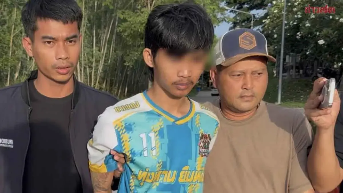 Suspect 'Fluke' Breaks Down Under Questioning in Triple Murder Case