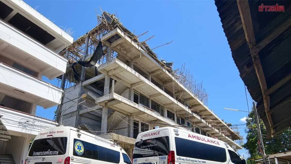 Tragic Beam Collapse: Workers Fall from Fifth Floor of Police Apartment Building, Two Dead, One Critical, One Miraculously Survives