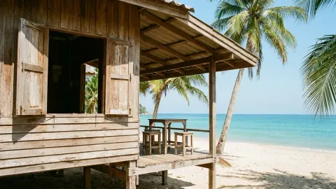 The Koh Lanta school that began in a bungalow with one pupil