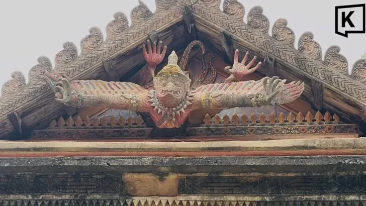 Unique 'Flying Garuda' Sculpture Discovered at Ang Thong Temple Hall