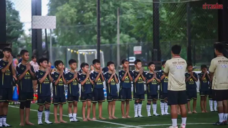 Former Thai Star Suchao Retires to Launch Football Academy