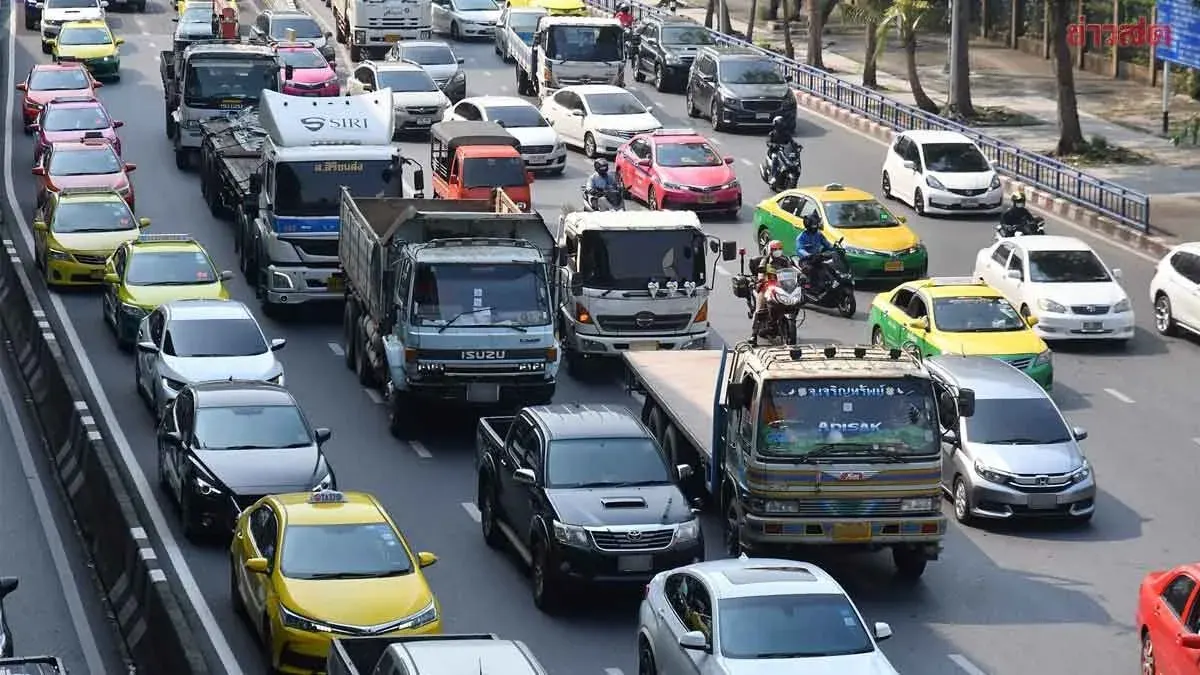 Government Pushes 'Old-for-New Vehicle' Program to Support Electric Truck and Public Transport Fleet Upgrades