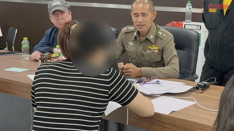 Woman Reports Fake Cops Extorted Cash After Abducting Staff