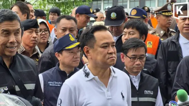 Flood Victims Scold PM Anutin Over Relief Efforts