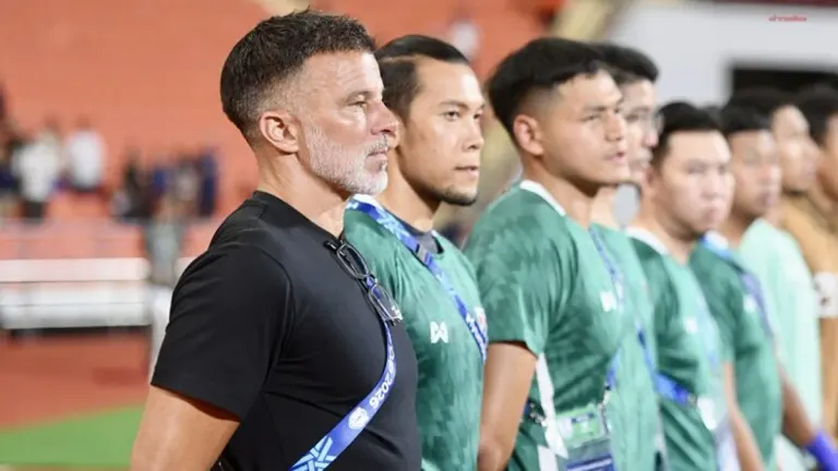 Thailand Advances to Asian Cup Final After Singapore Shootout