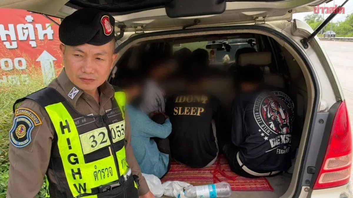 Highway Police Arrest Driver Smuggling 7 Cambodian Workers