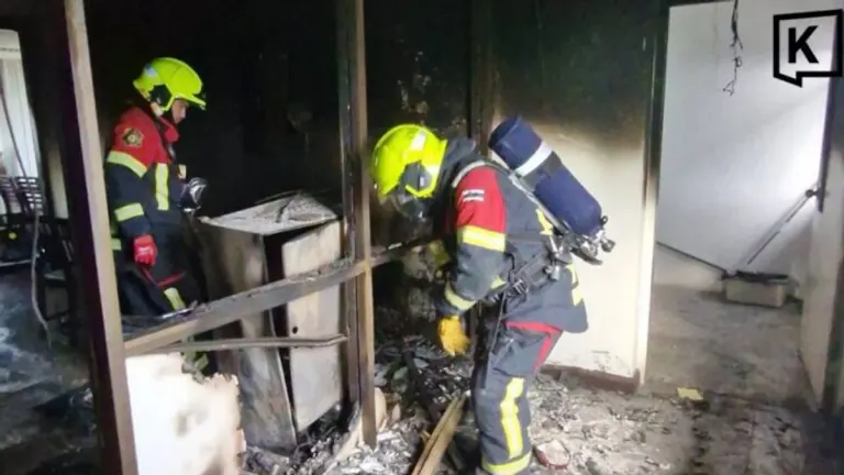 Fire Destroys Documents in University Building in Bangkok