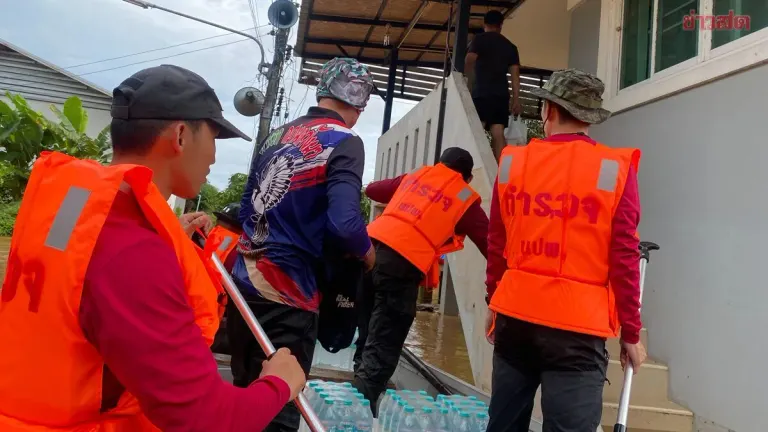 Police Launch Full Rescue Operation in Flooded Nan District