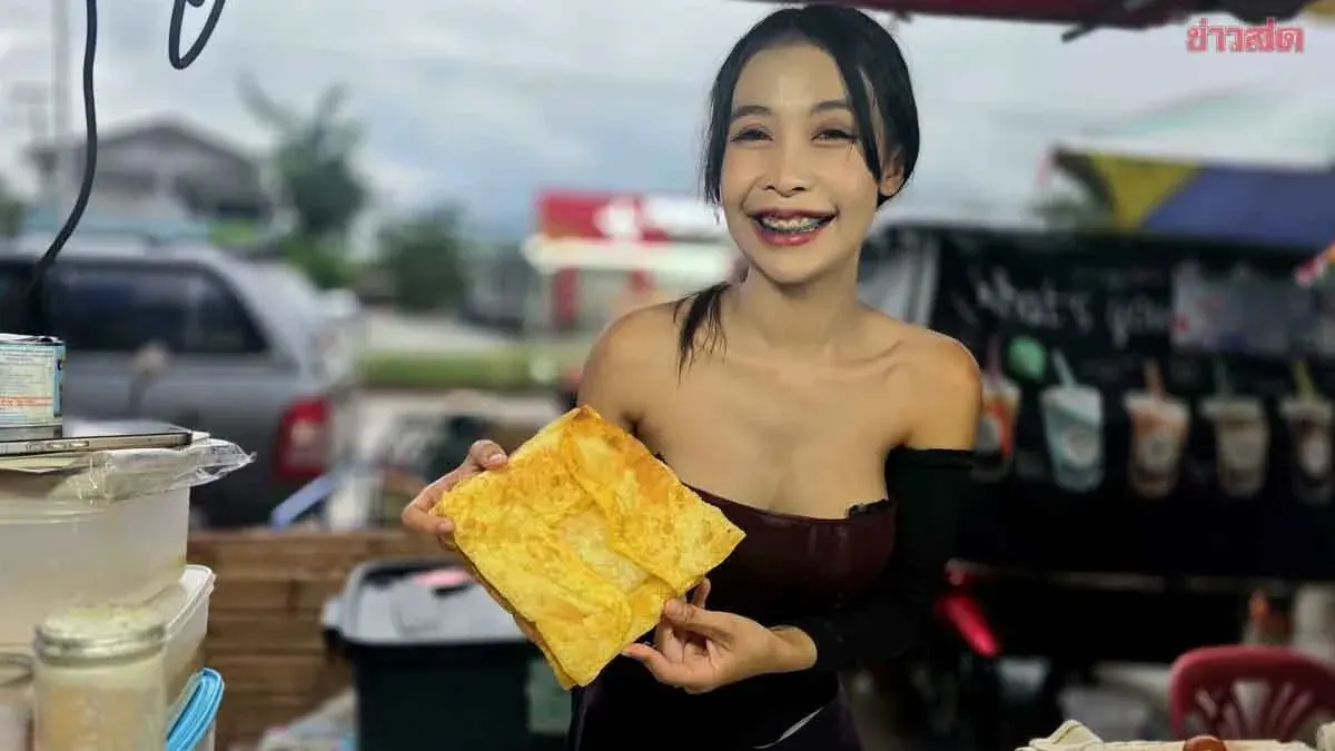 Family Roti Stall Draws Crowds with New Young Vendor in Ubon Ratchathani