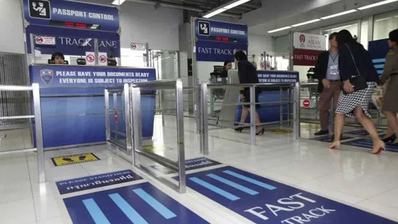 Anutin signals changes to visa policy