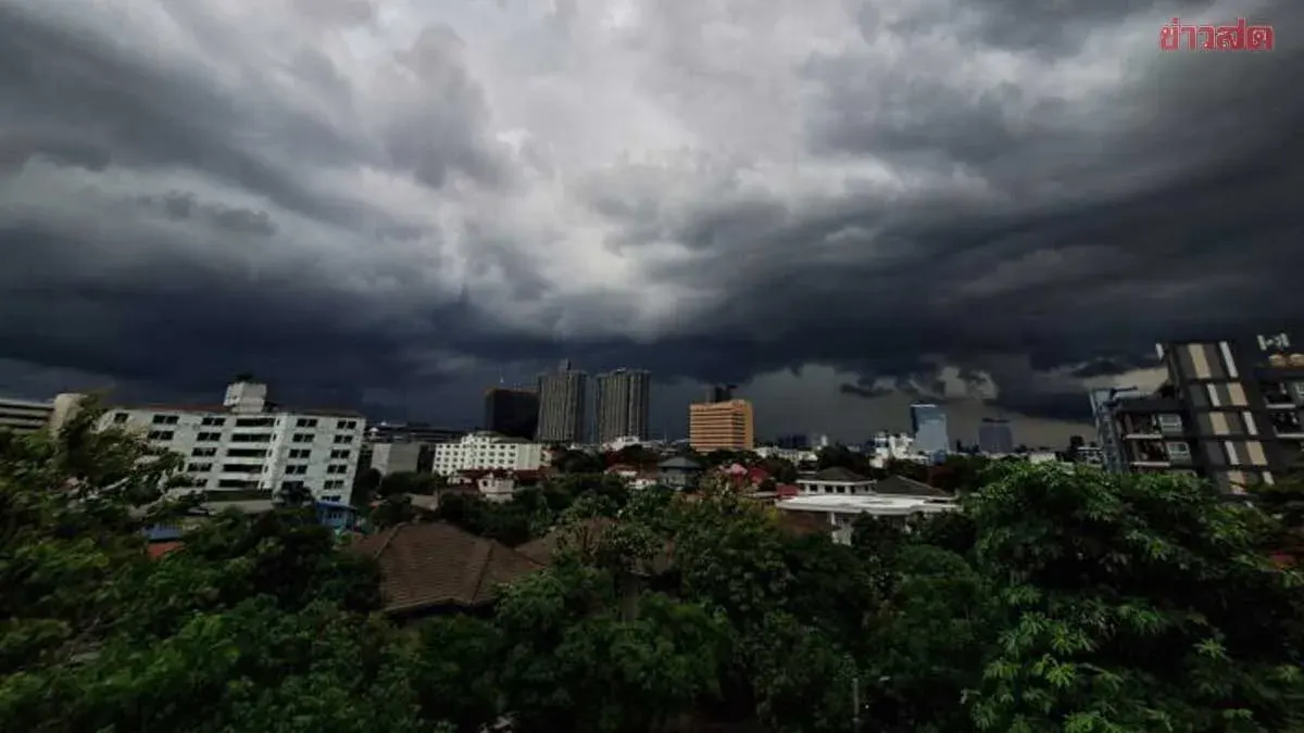 Heavy Rain Warning Issued for 43 Thai Provinces
