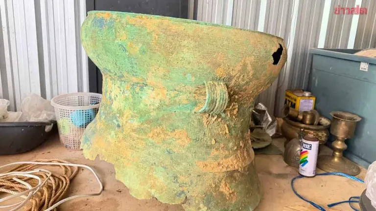 Scholars Call Fine Arts Department to Preserve Ancient Drums Found in Chumphon