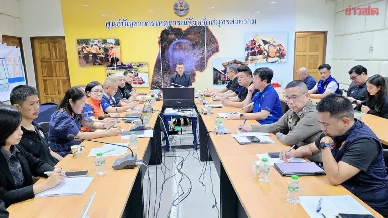 Large Water Mass Expected Tonight as Samut Songkhram Prepares