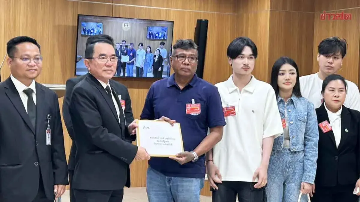 Mother Alleges Police Favoritism in Krabi Teen Stabbing Case