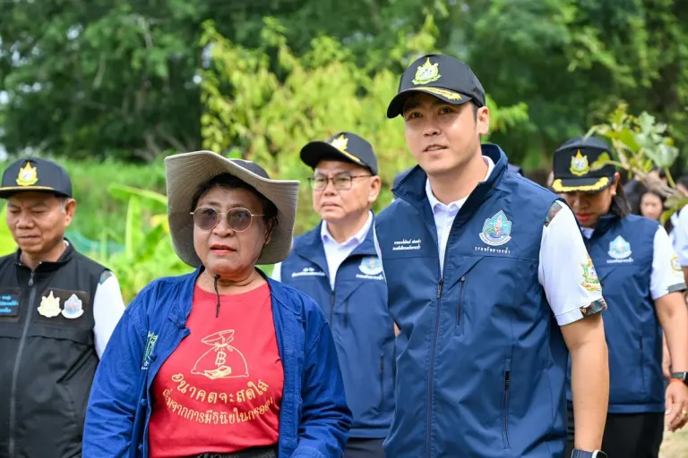 Solar Water System Helps Wang Nam Khiao Farmers Cut Costs