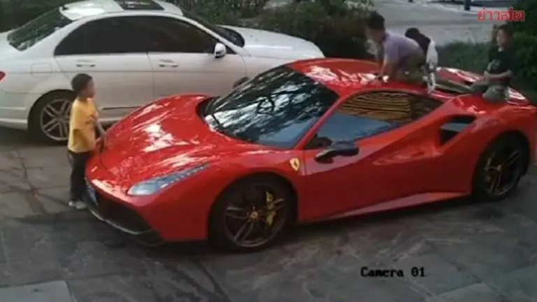 Ferrari Owner Furious! Children Climbing on Car Leaves It Covered in Scratches, Parents Refuse Compensation