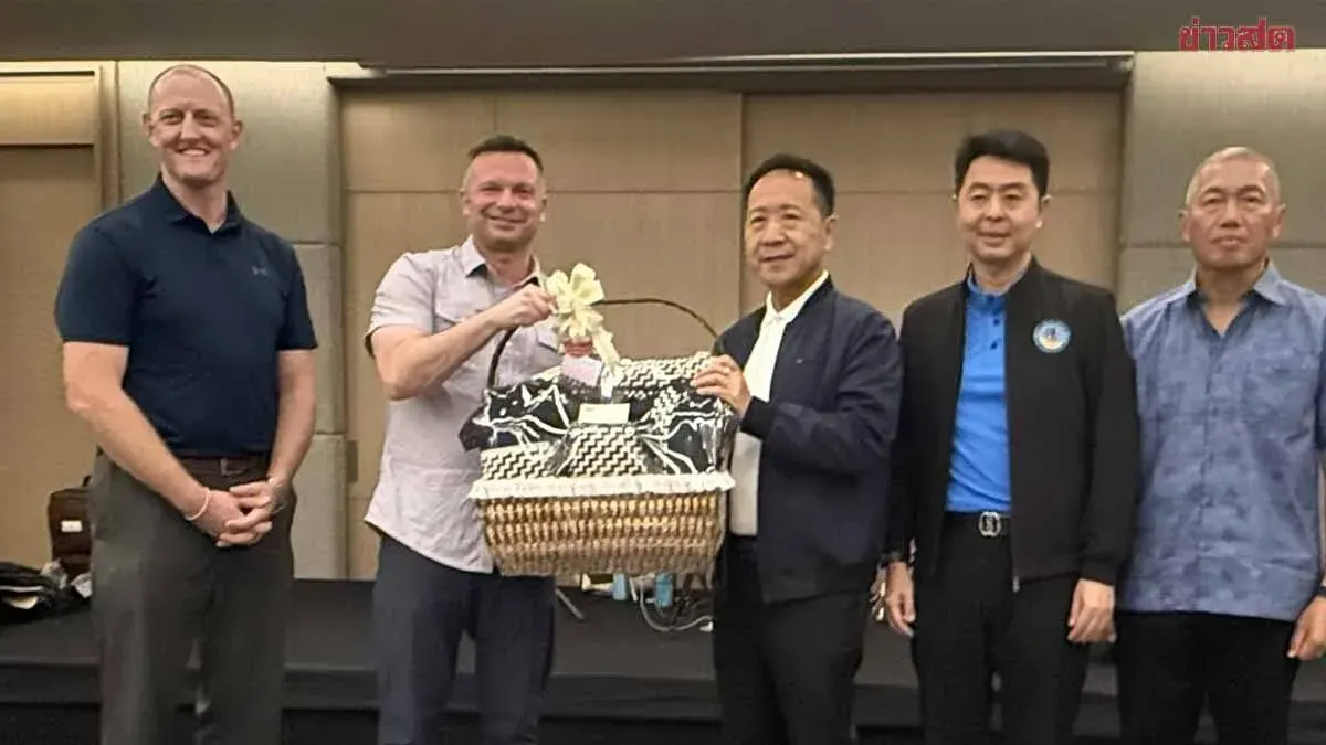 USS Abraham Lincoln Hosts Appreciation Event for Thai Hosts