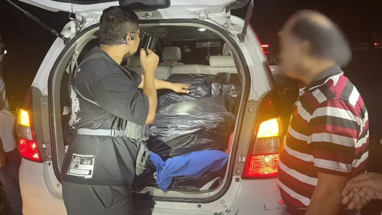 Ayutthaya Police Bust Scammer Network Smuggling Phones to Myanmar