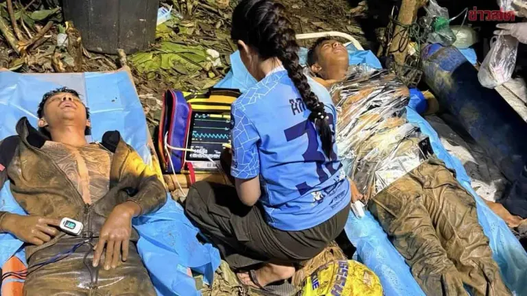 Support Pours in for Two Thai Rescue Workers Who Experienced Fatigue and Physical Distress During Mission to Help Seven Trapped in Laos Cave