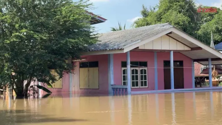 Government Transfers Flood Relief to Over 3,400 Households