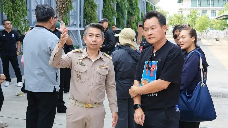 Phuket studies Bangkok’s stray animal, waste systems