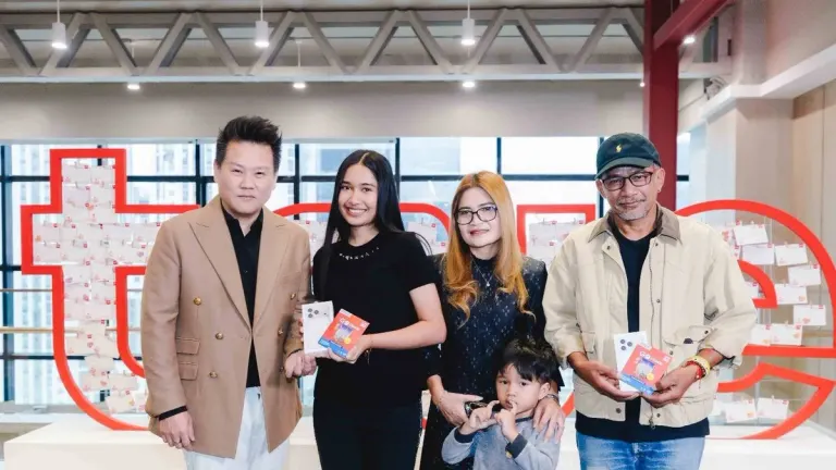 True Corporation Backs Thai Teen Nene Royal for America's Got Talent