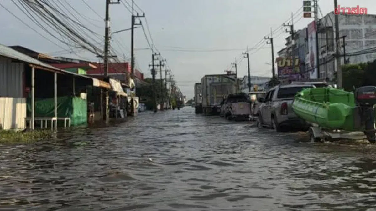 Severe Flooding Strikes Prachinburi, One Dead, Thousands Affected