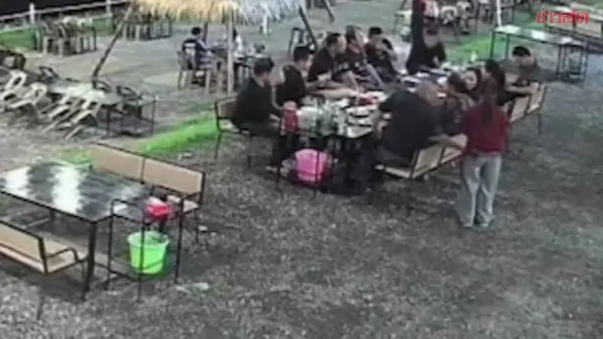 Police officer sexually assaults 20-year-old server at hot pot restaurant, claims it's 'normal'