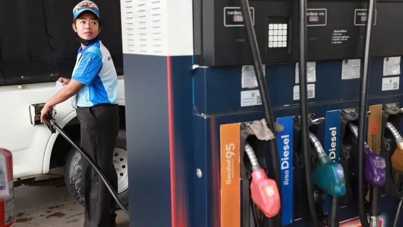 Oil price dip unlikely to help Thai drivers