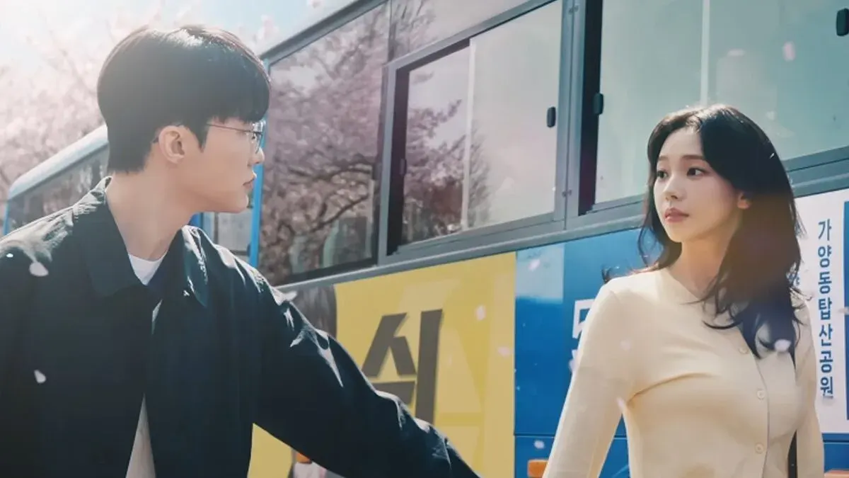 Faker, the God of League of Legends, Confesses Love for Karina of aespa in Google Play Advertisement