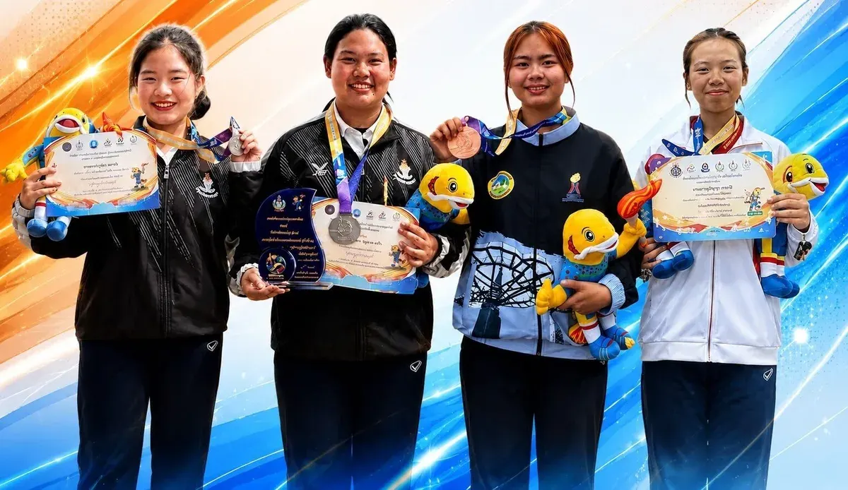 Coach Phuwadet Leads Wat Boworn Mongkol School Petanque Athletes to 1 Gold, 1 Silver, 2 Bronze at Suratthani Games