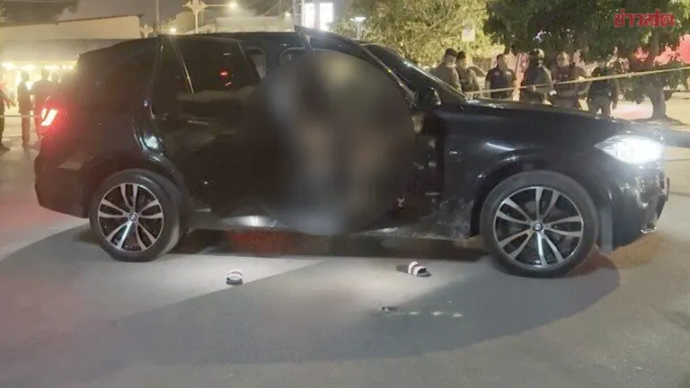 Local Sub-district Chief Shoots Pig Farm Owner in Head Over BMW with Fake License Plate Outside Nakhon Pathom Bar; Shooter Awaits Police