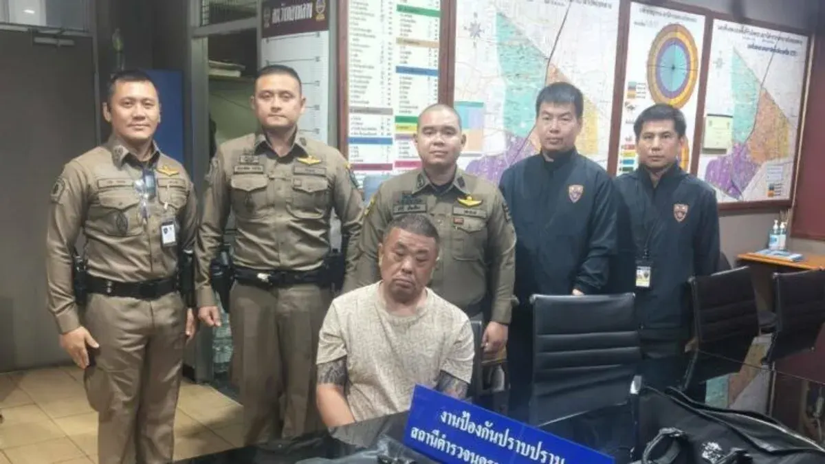 Chinese Man Arrested in Bangkok With Gun and Meth After 586-Day Overstay